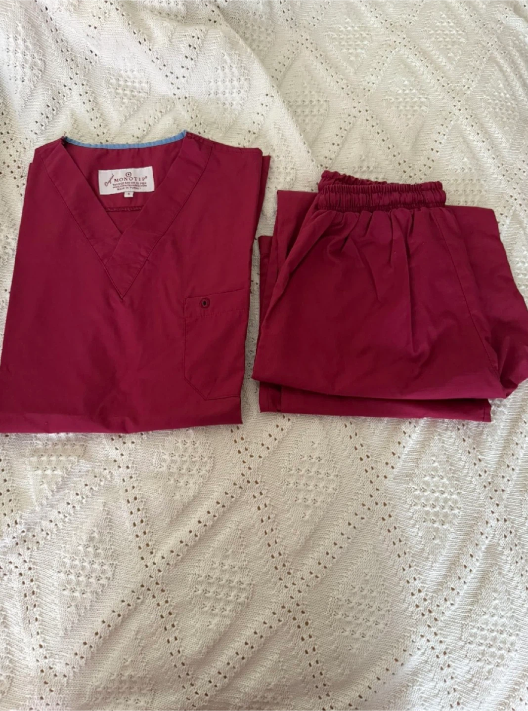 Monotip Maroon Scrub Set - Size S