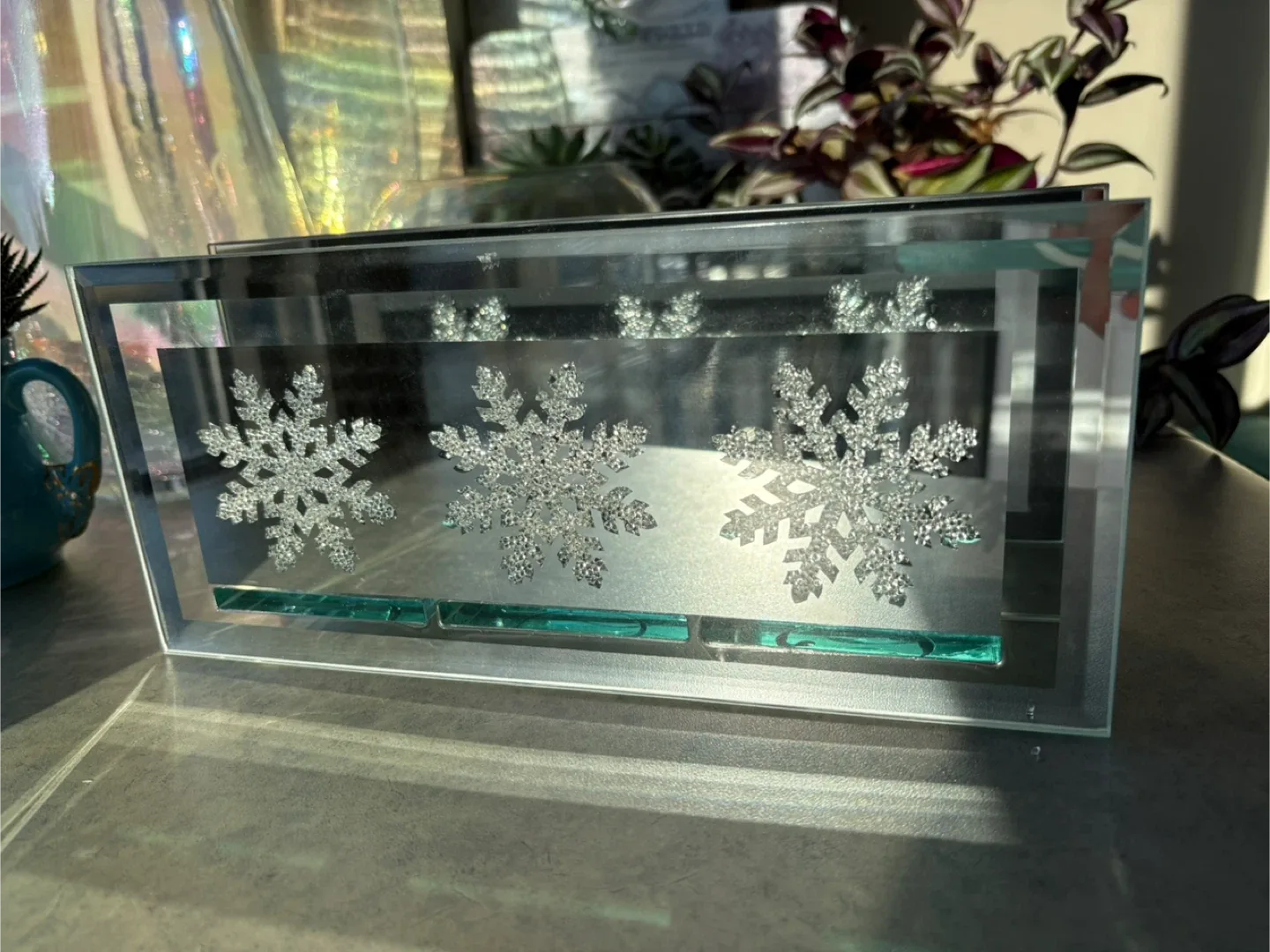 Set of 3 Snowflake Mirror Tealight Holder image indicator(6)