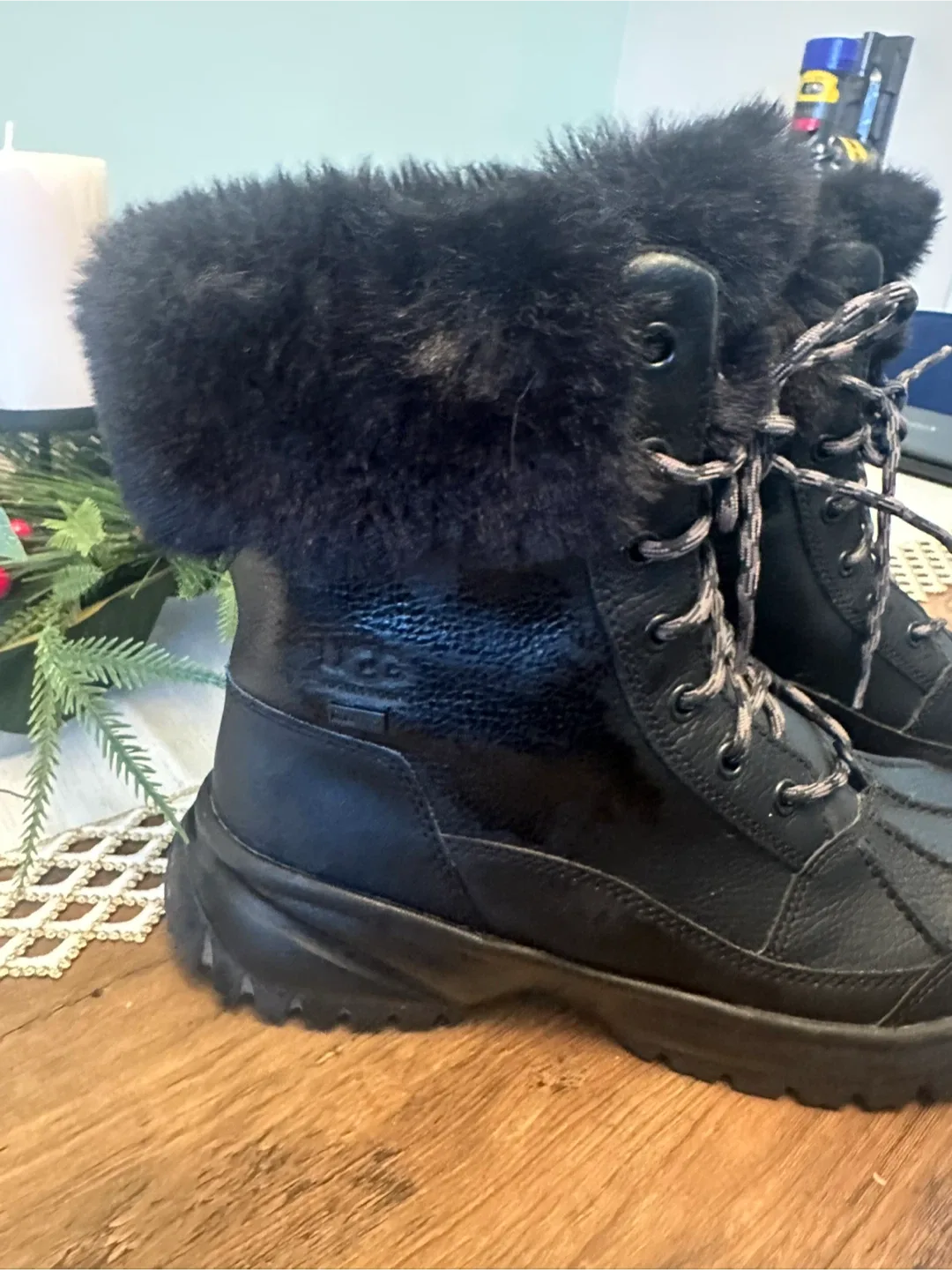 UGG Black Leather Boots - Women's Size 8 image indicator(2)