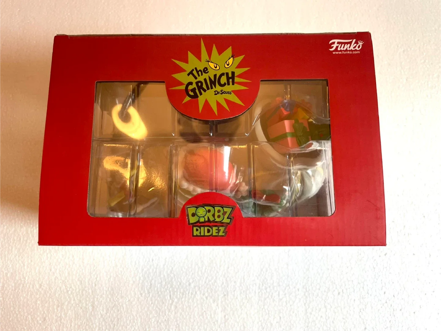 NIB FUNKO Dorbz Ridez Grinch, Max & Sleigh Figures image indicator(5)