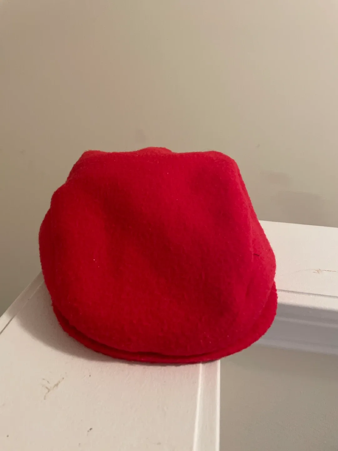 Like new Red Hat
