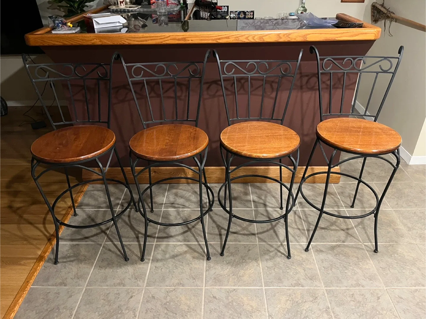 Set of 4 Bar Stools - Wood & Metal