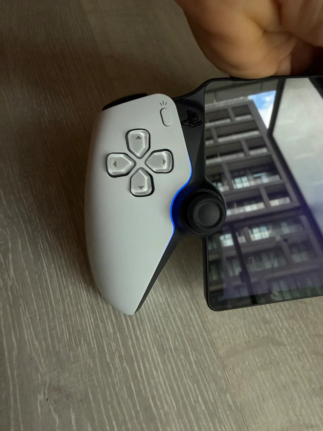 Sony PlayStation Backbone One image indicator(5)