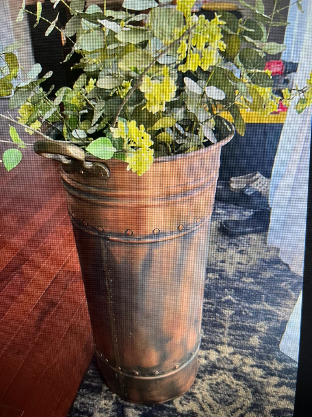 Bronze floor vases - photo 3
