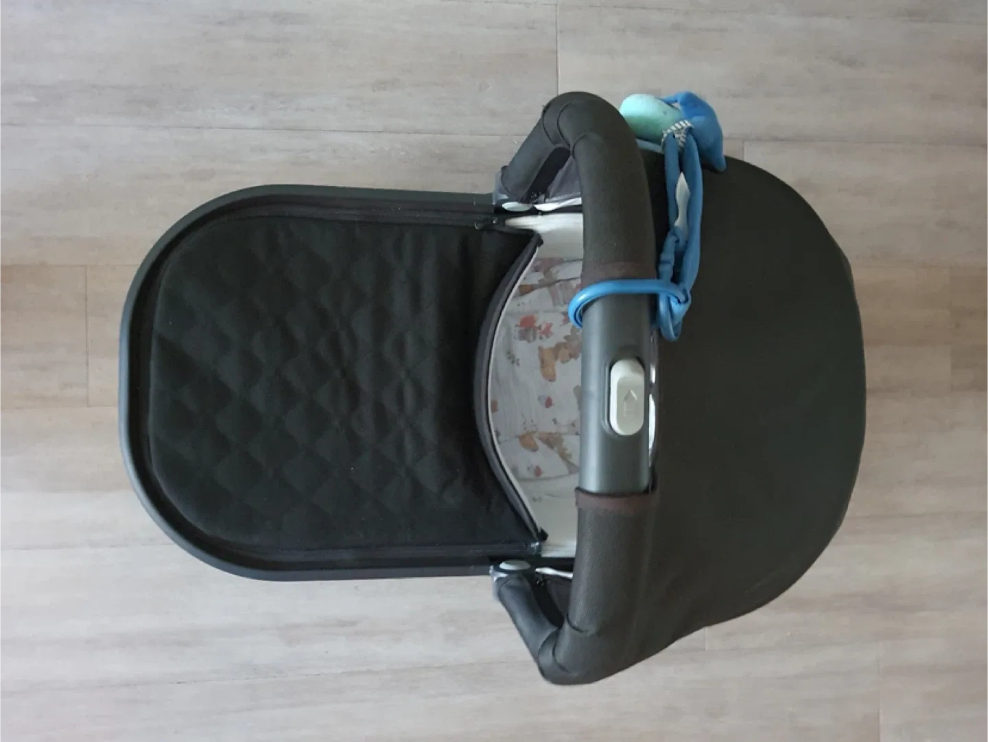 UPPAbaby Bassinet - Black V2 image indicator(3)