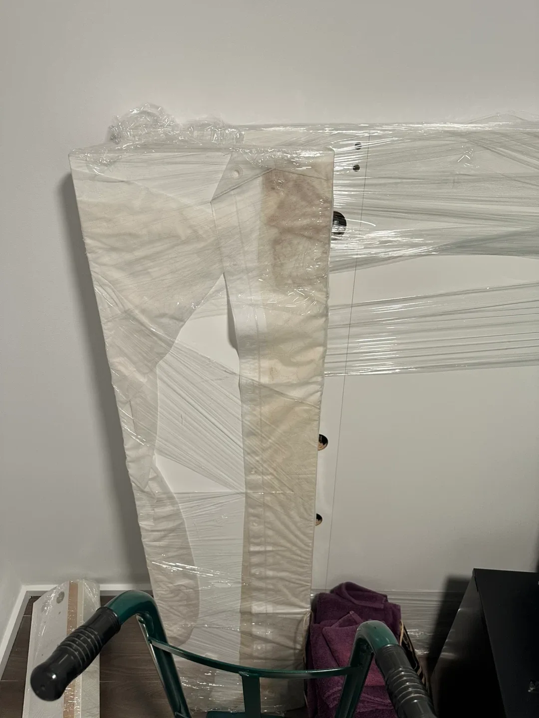 Malm IKEA Full bed frame and mattress image indicator(3)