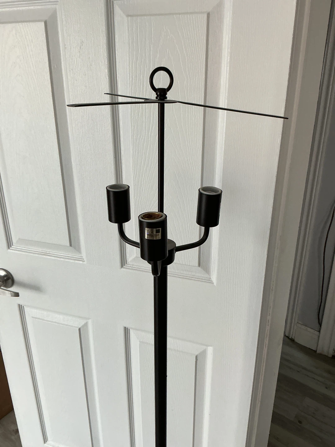 🖤 Modern Black Iron Floor Lamp – DIY Friendly! - photo 2