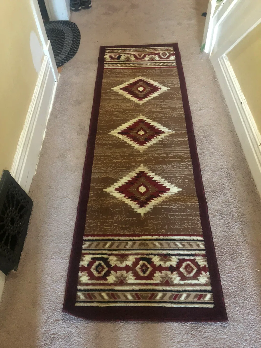 RIMA Hallway Runner Rug - 2'1" x 7'3" image indicator(4)