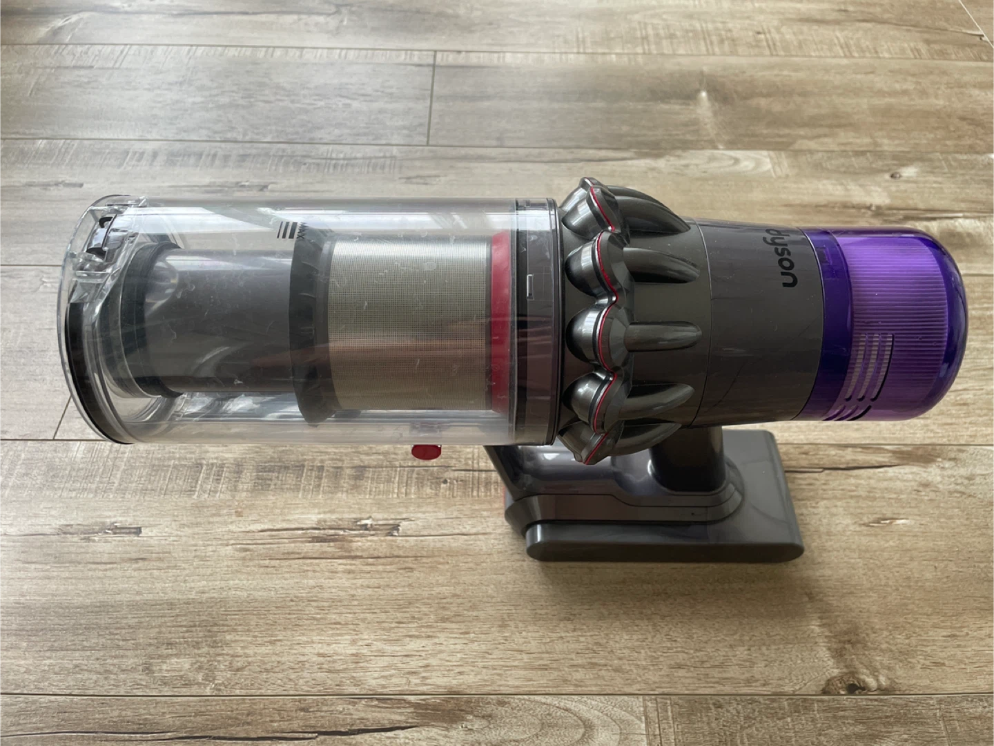 Dyson V11 (⚠️ Broken parts only)