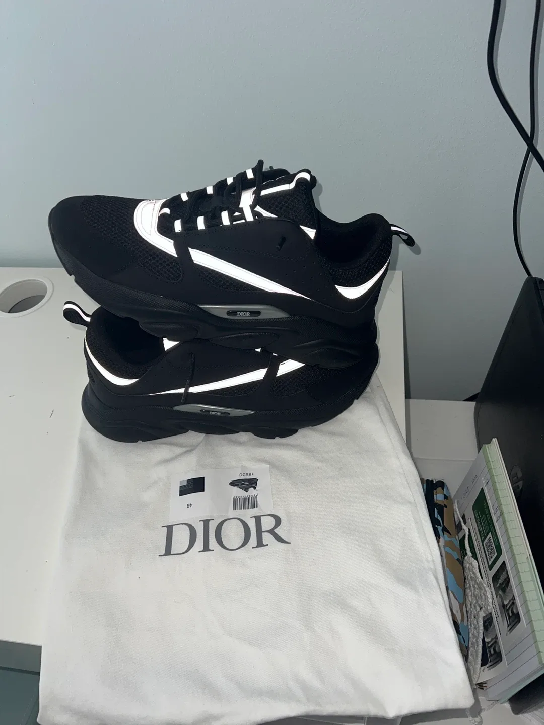 Dior B22 Black Sneakers