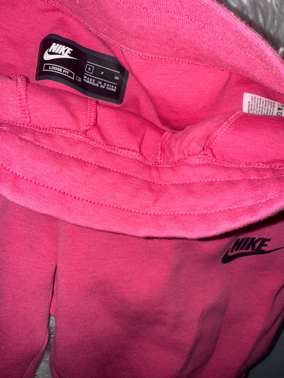 Girl Nike Tech Fleece Pink Tracksuit Set (XS) pant. S - photo 3