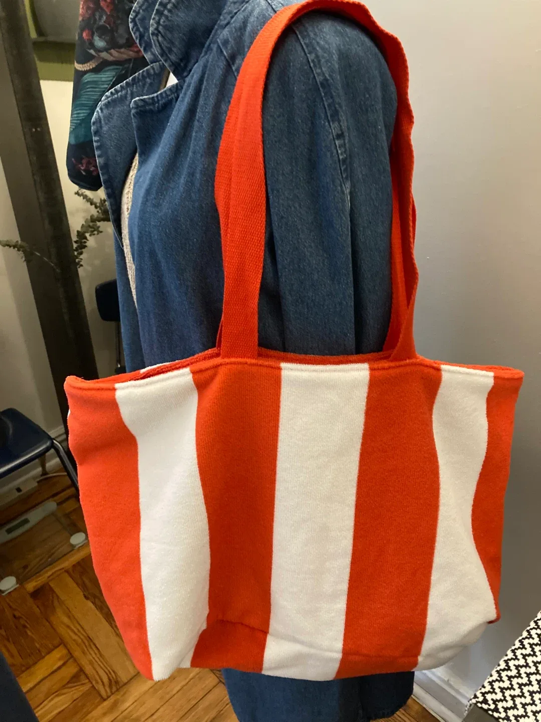 Striped red & White Tote Bag image indicator(2)