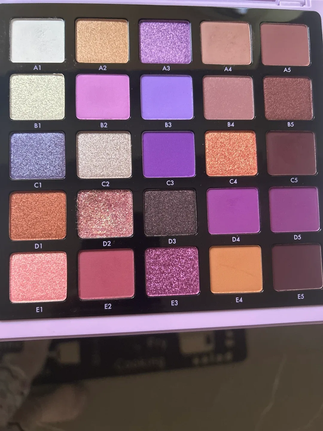 Anastasia Beverly Hills Norvina Pro Pigment Palette Vol. 5 image indicator(4)