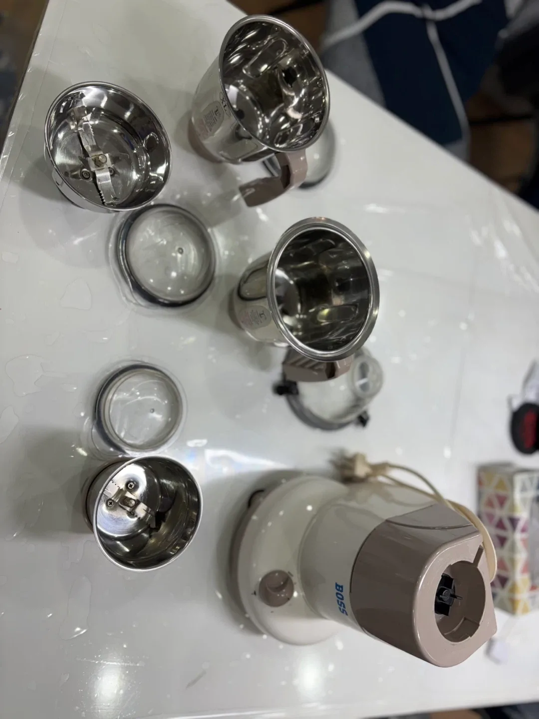 Boss Mixer Grinder with Jars image indicator(3)