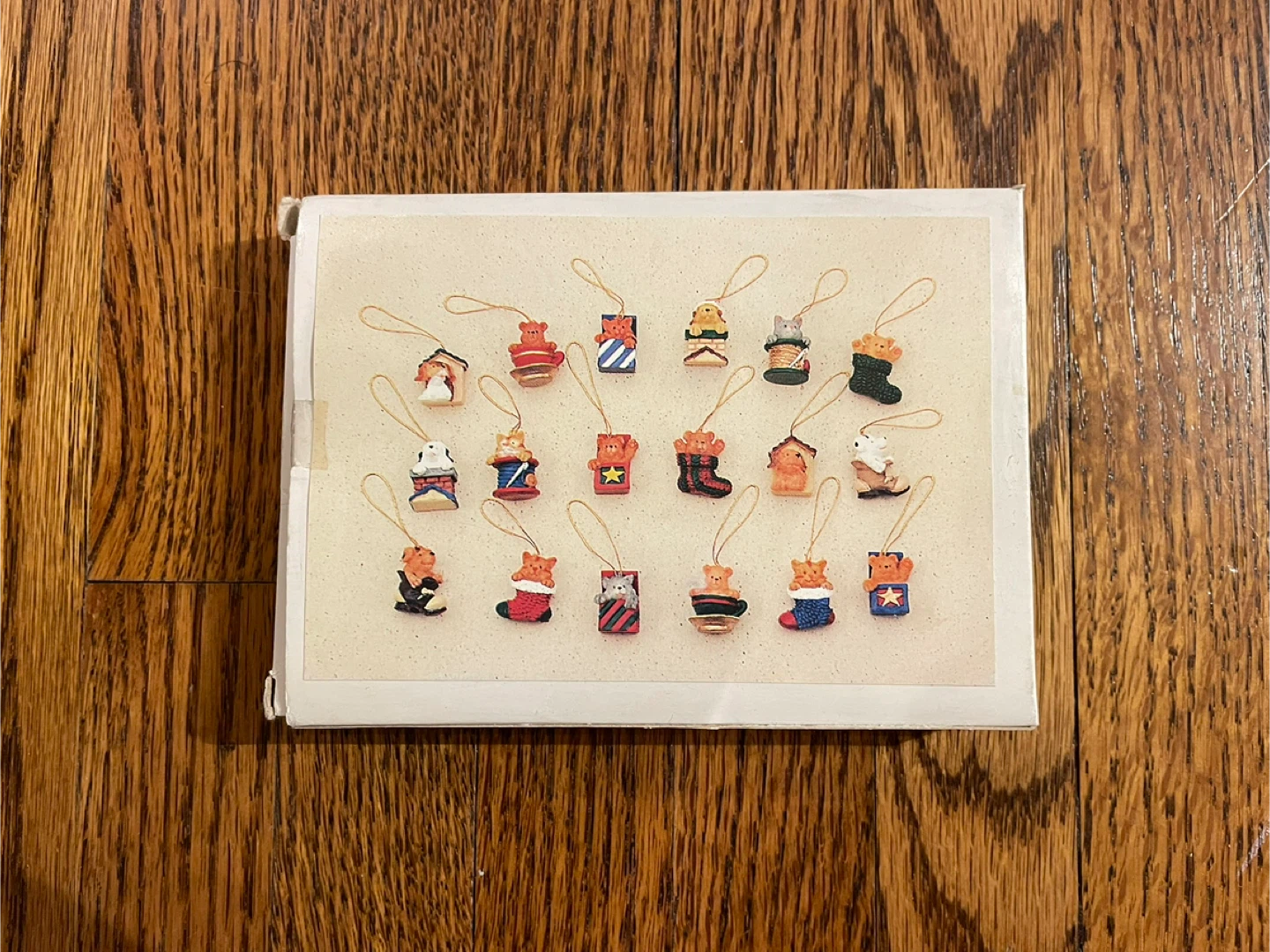 18 Pets on Parade Mini Ornaments - photo 2