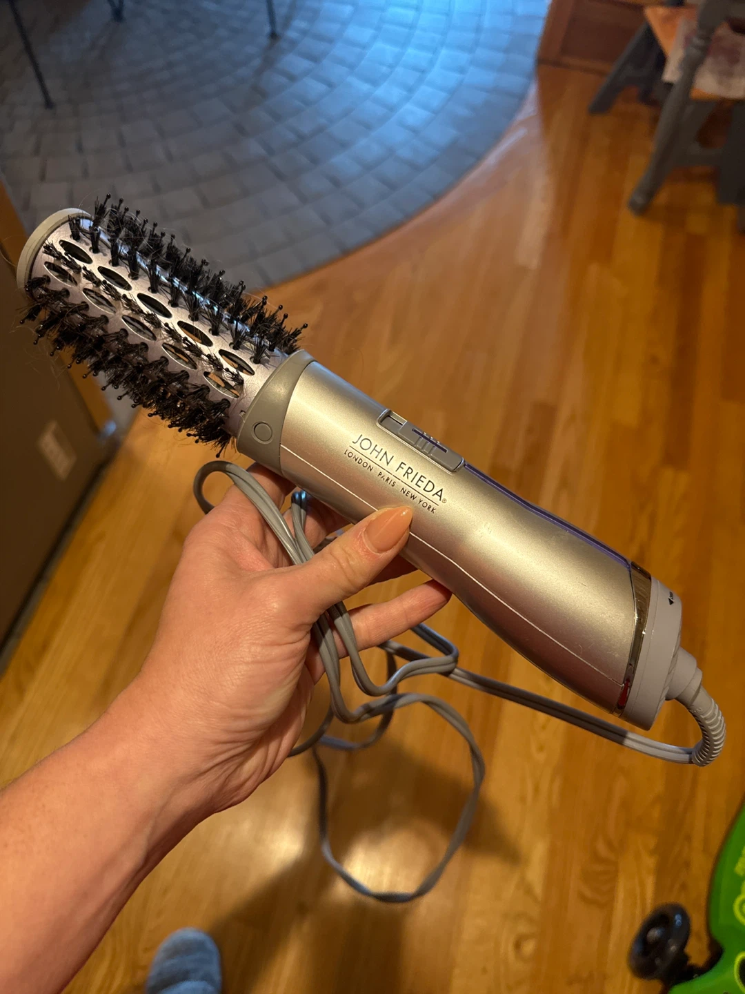 John Frieda Hot Air Brush