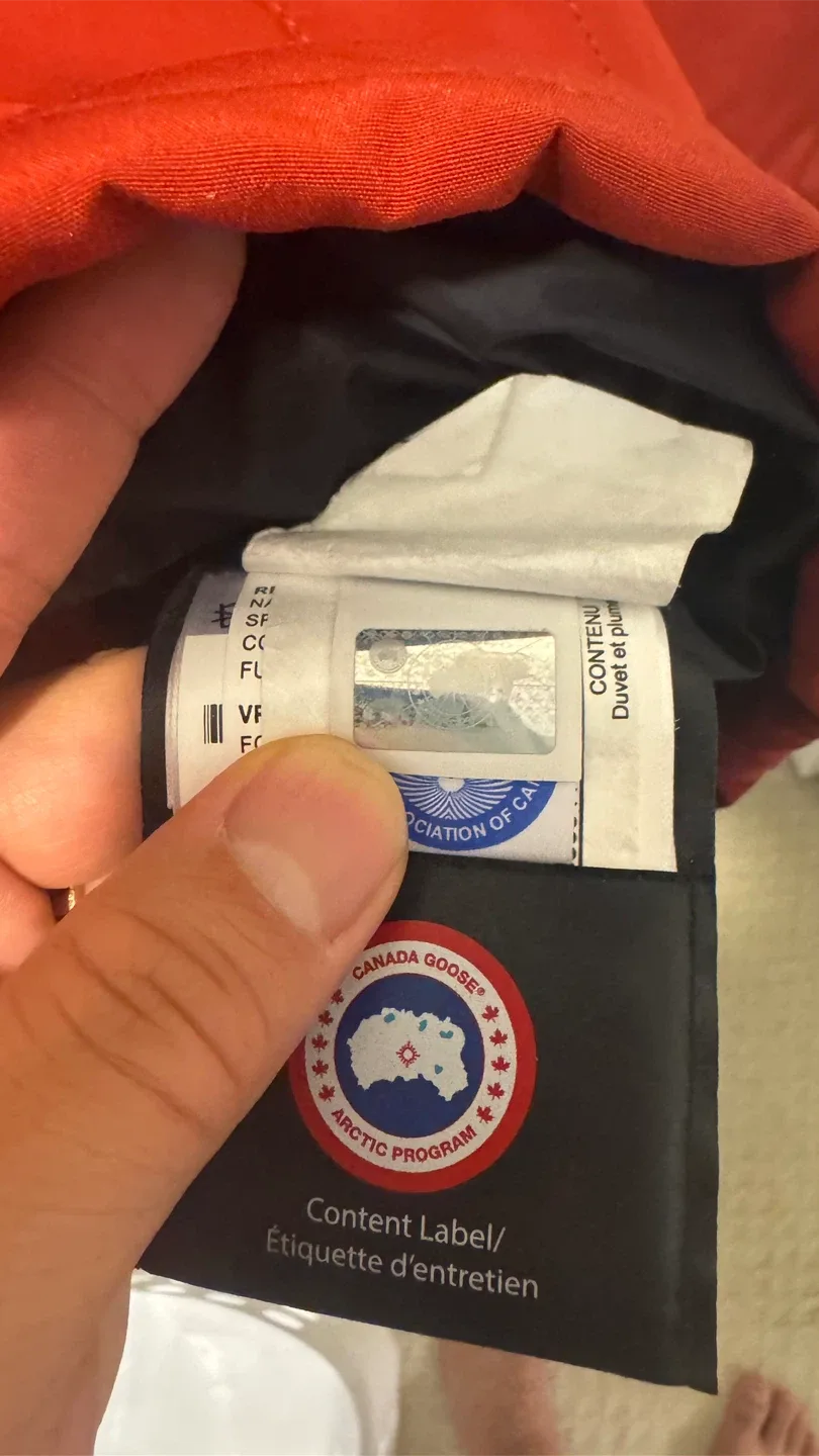 Canada Goose Carson Red  Jacket XL image indicator(10)