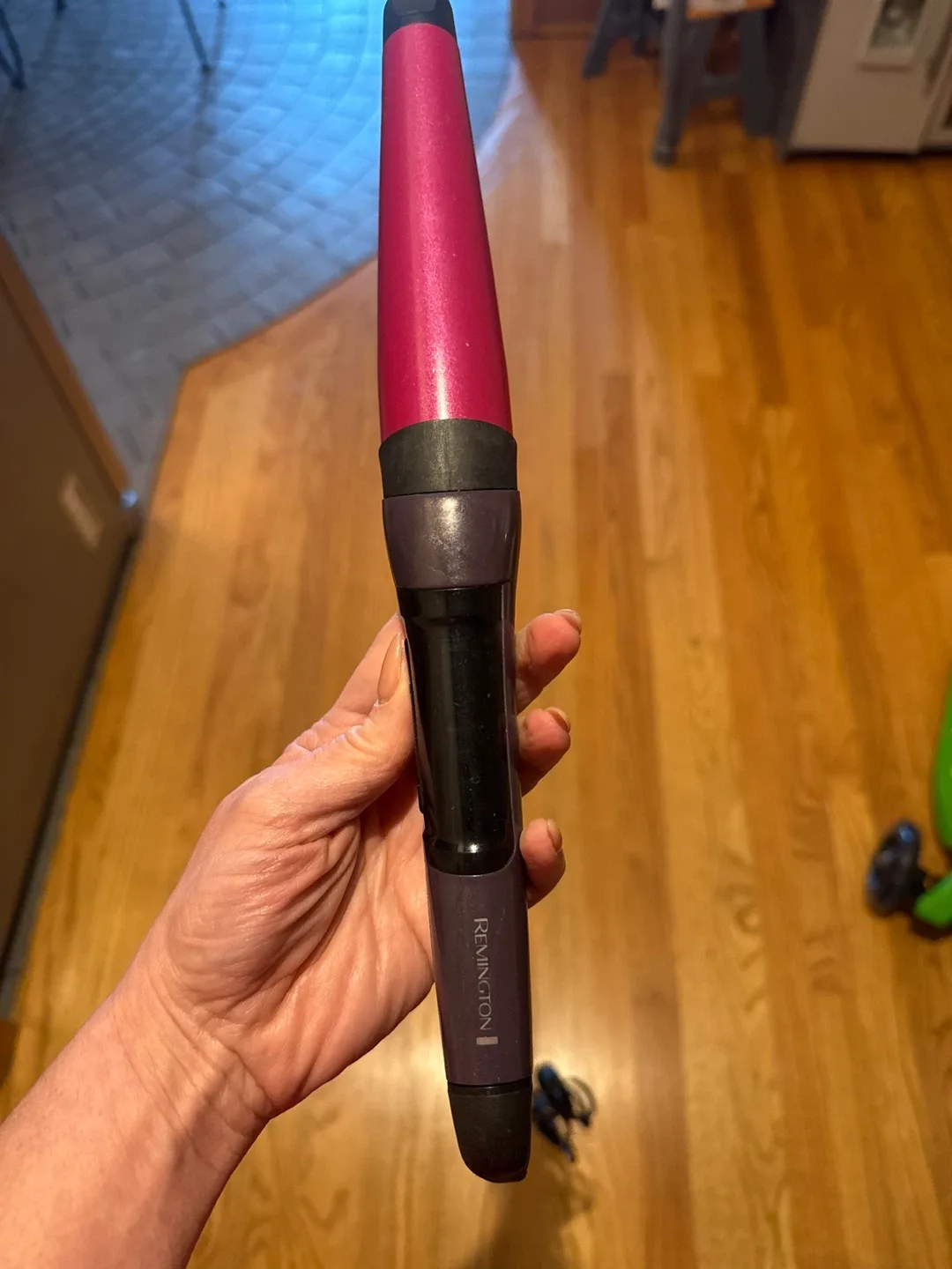 Remington Curling Wand - Purple/Black