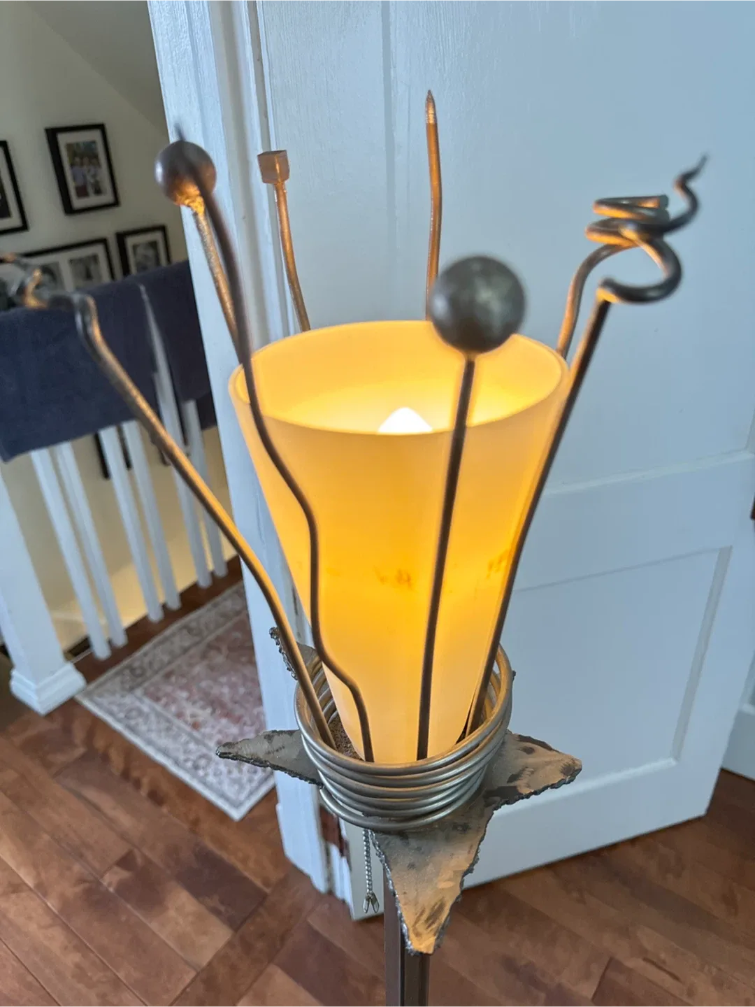 Unique Metal & Glass Floor Lamp image indicator(2)