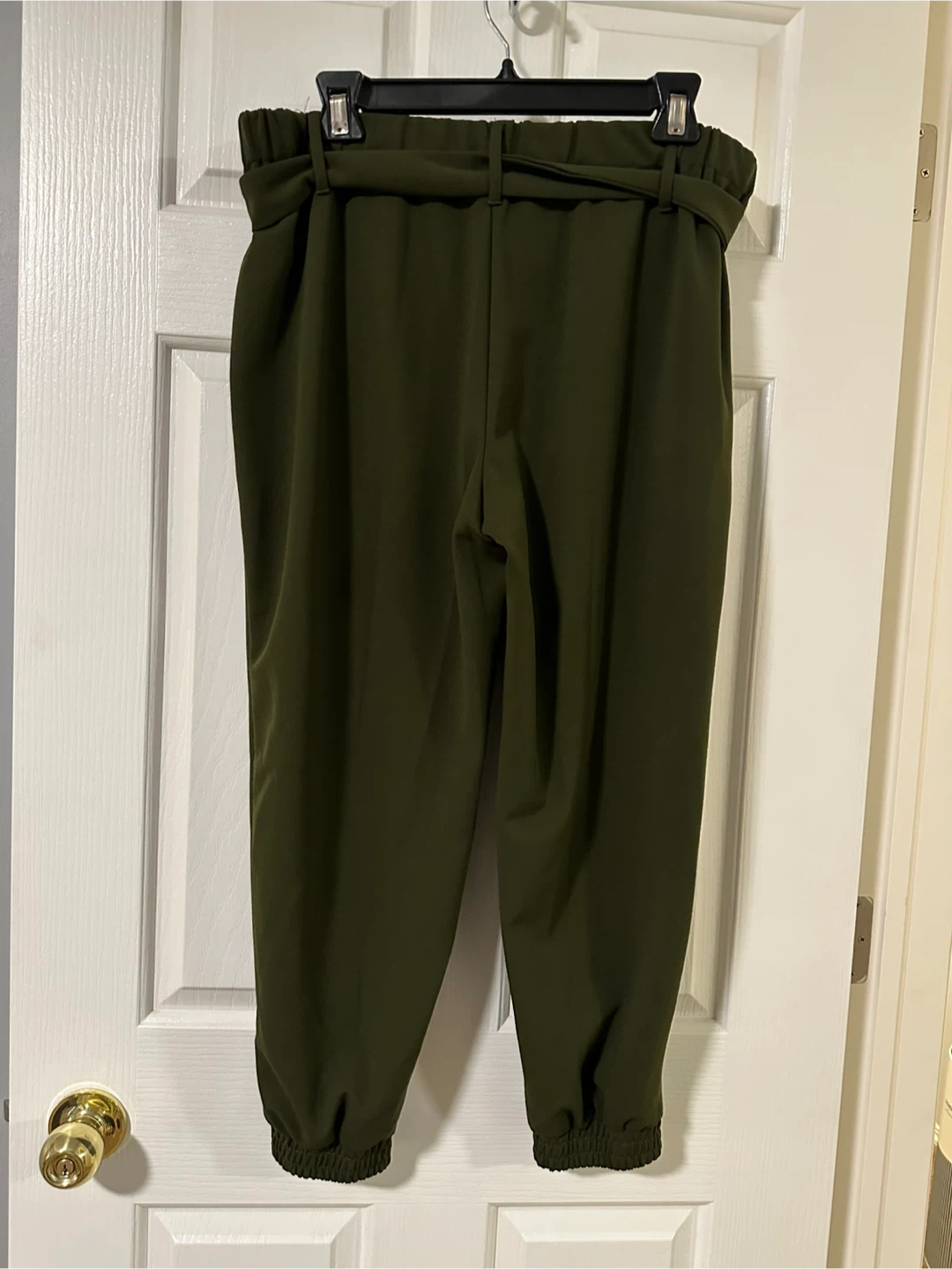 Olive Green One by Chapter One Pants - Size L - photo 2