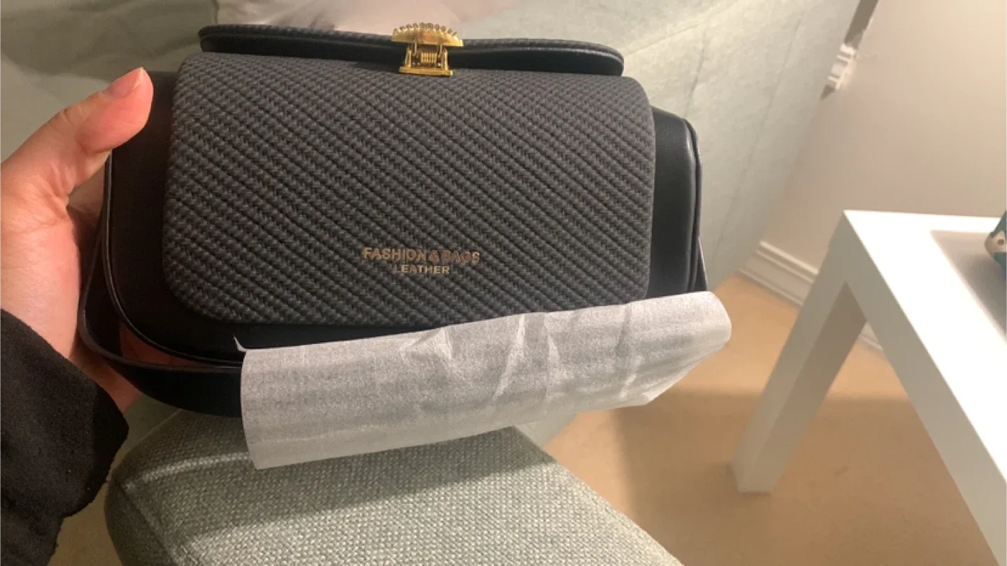 Fashion & Bags Leather Handbag image indicator(2)