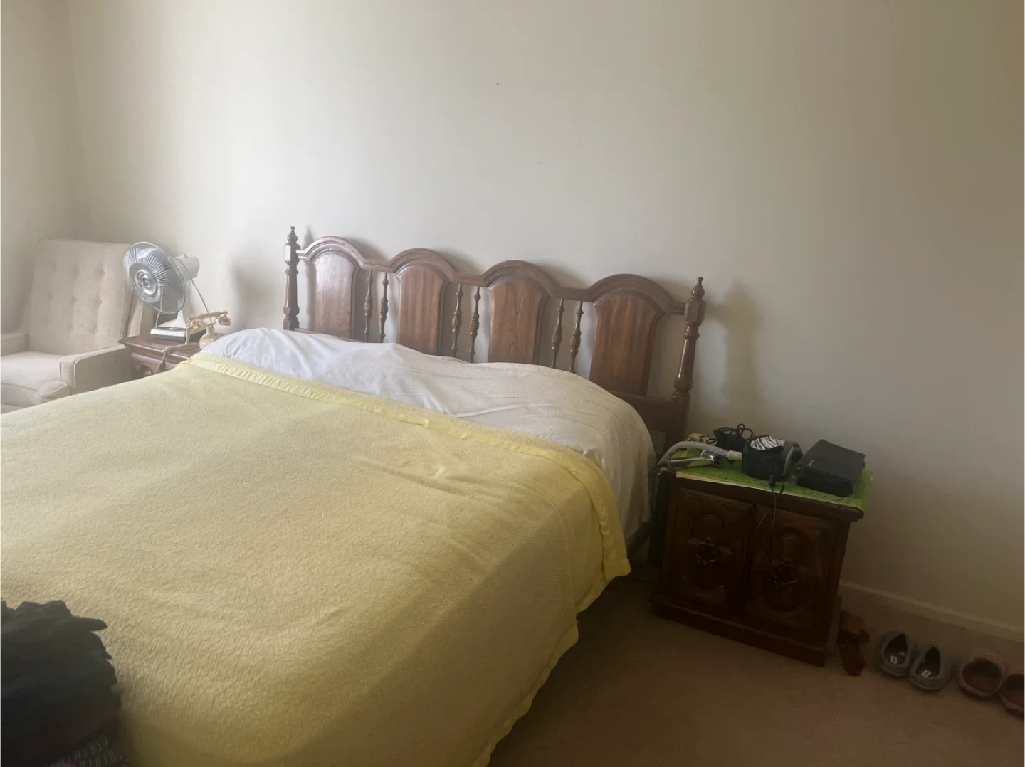 Vintage King size Bedroom Set - Bed, Dresser, Nightstands