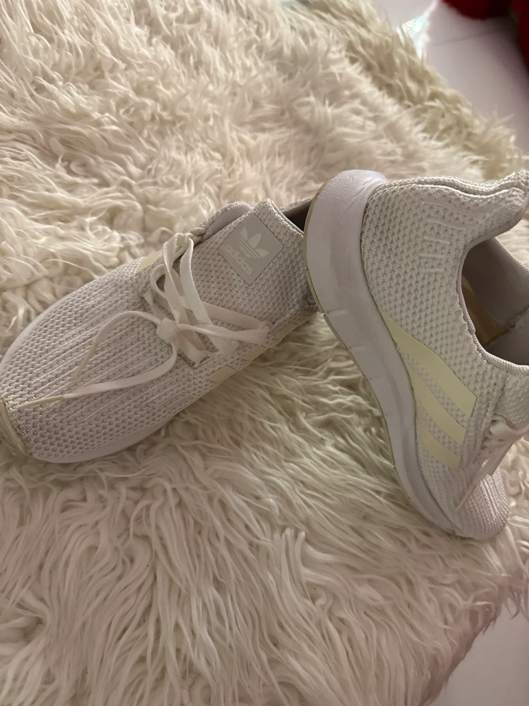 Adidas Swift Run X White Sneakers US 3 - photo 2