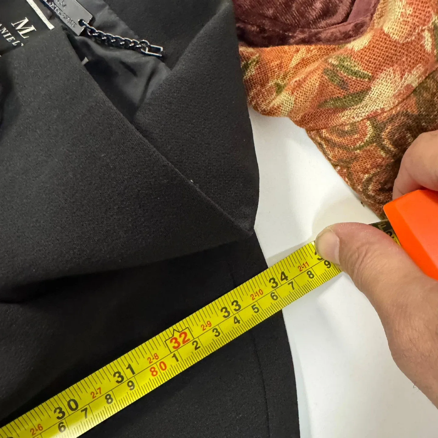 Melanie Lyne Black Funnel Neck Coat – Size 14 (New with Tag) image indicator(9)