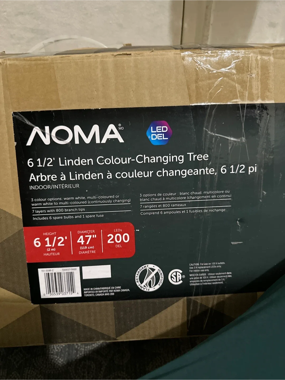 NOMA 6 1/2' Linden Colour-Changing Tree