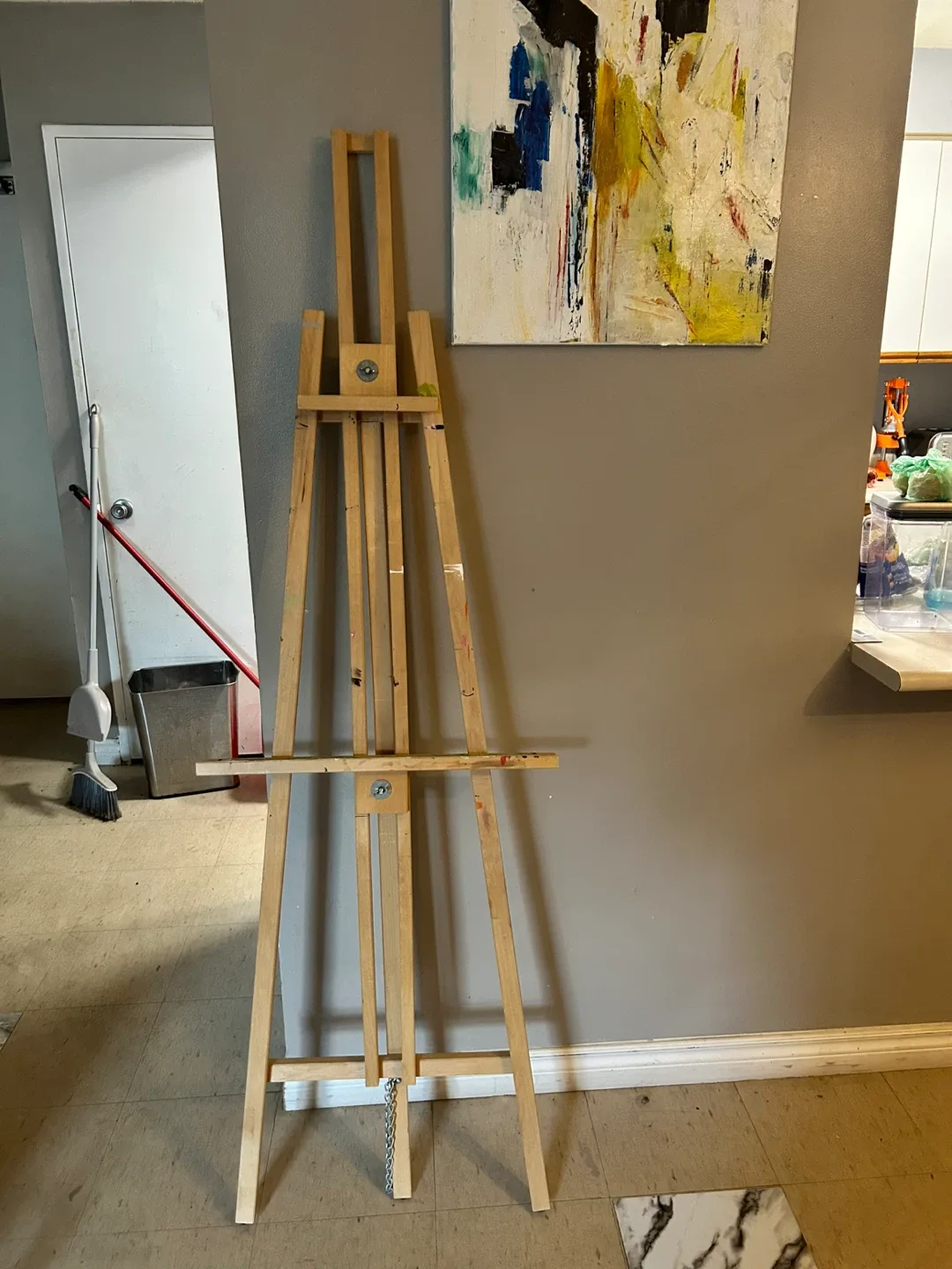 Wooden Artist Easel image indicator(3)