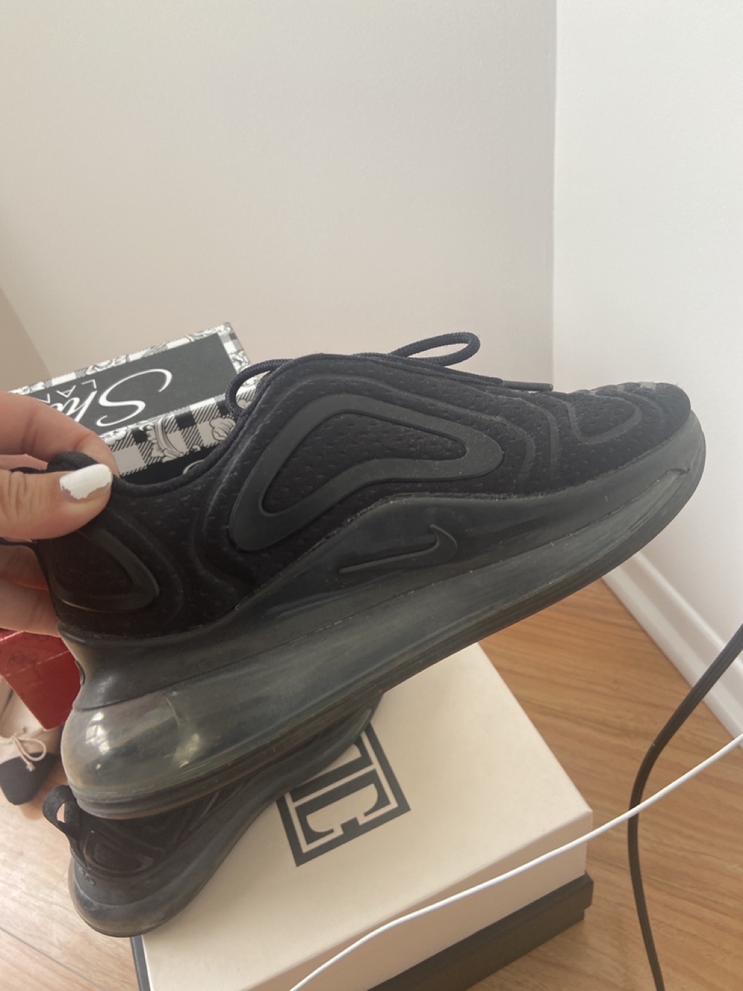 Nike Air Max 720 - Black - US 7 - photo 3