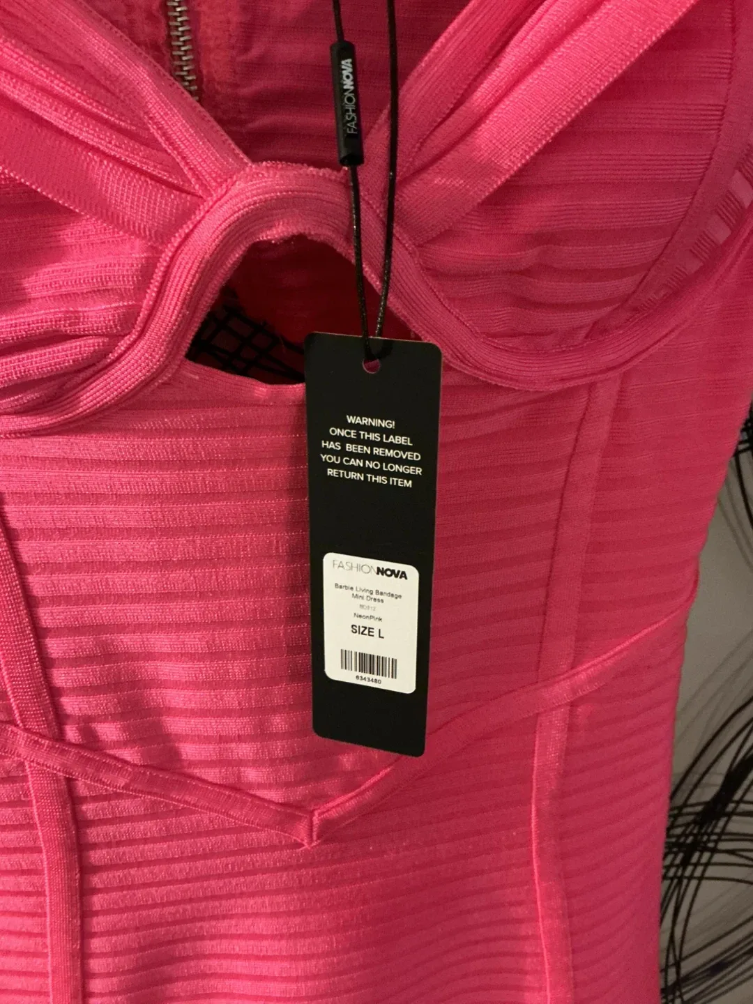 💖 Hot Pink Barbie Dream Dress – Brand New w/ Tags! image indicator(5)