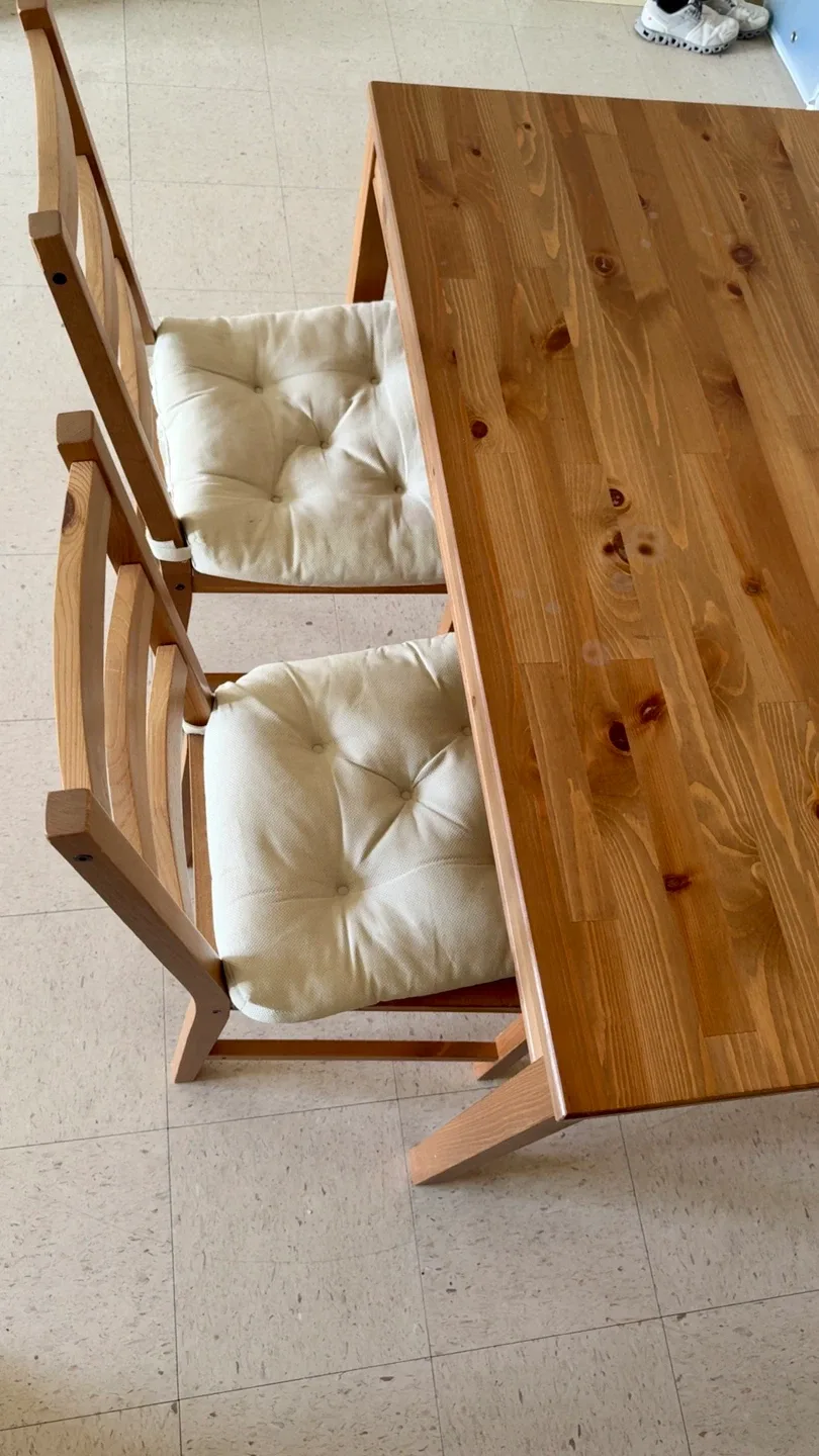 IKEA Solid Wood Dining Table with 4 Chairs image indicator(3)