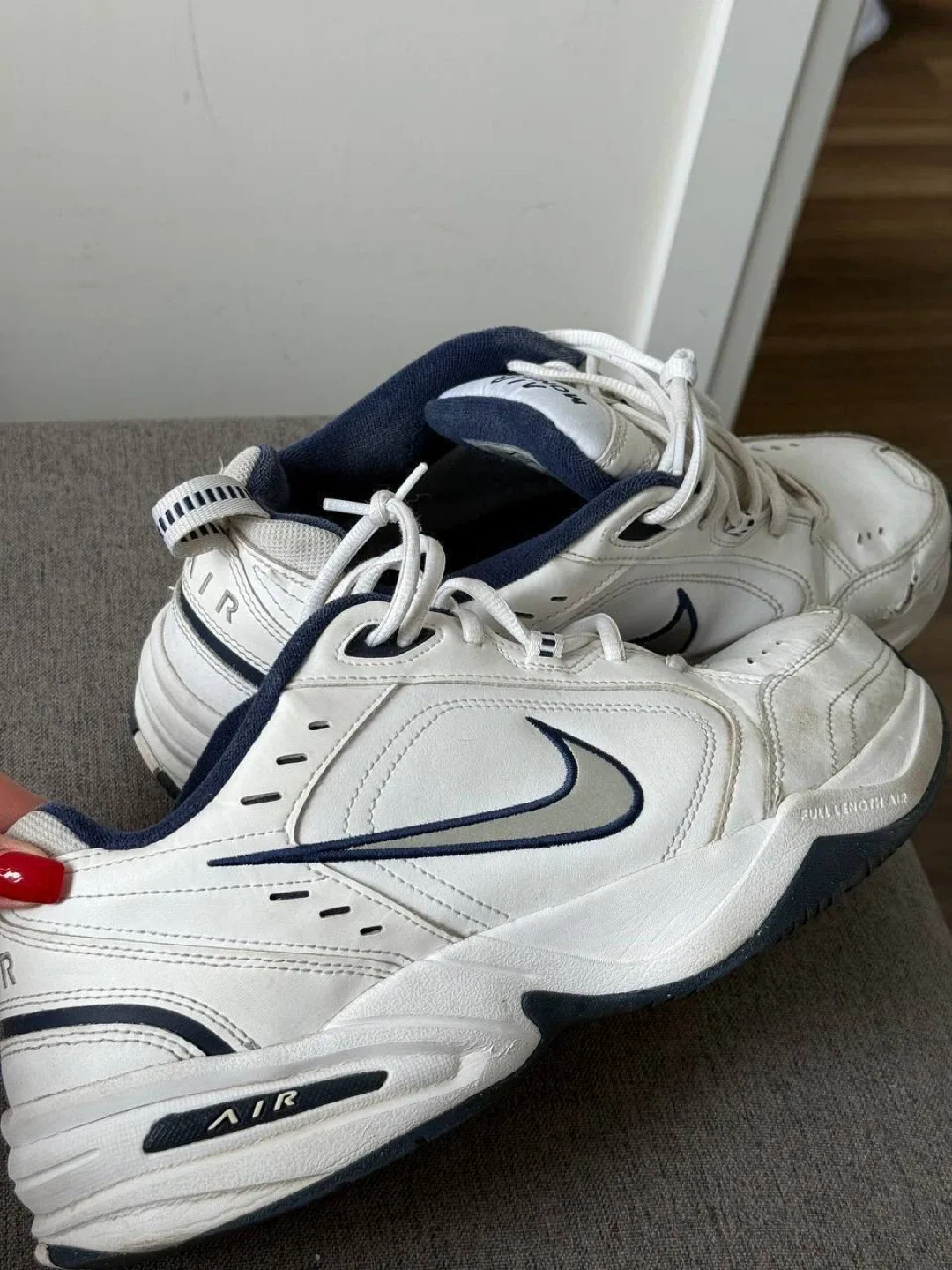 Nike Air Monarch IV - US 12
