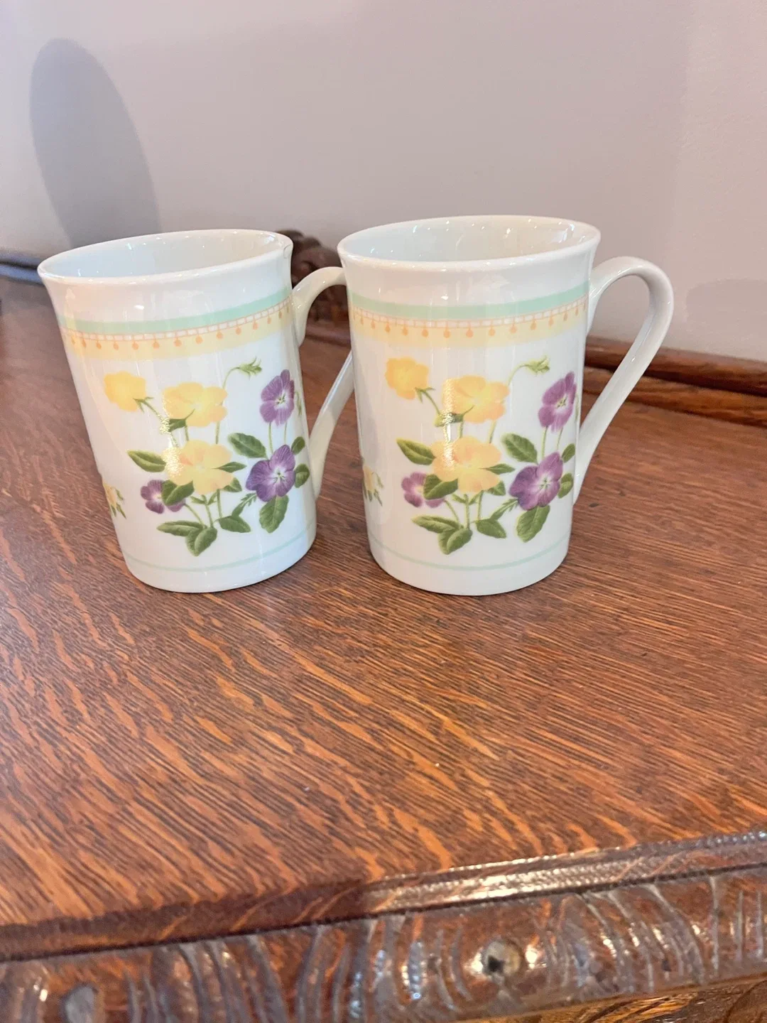 Anglo Mugs - Set of 47 image indicator(2)