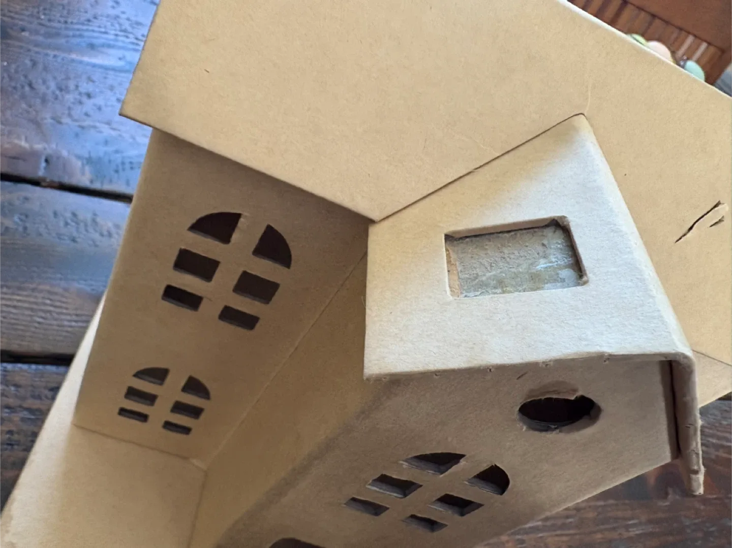 Set of 3 Unfinished Houses image indicator(3)