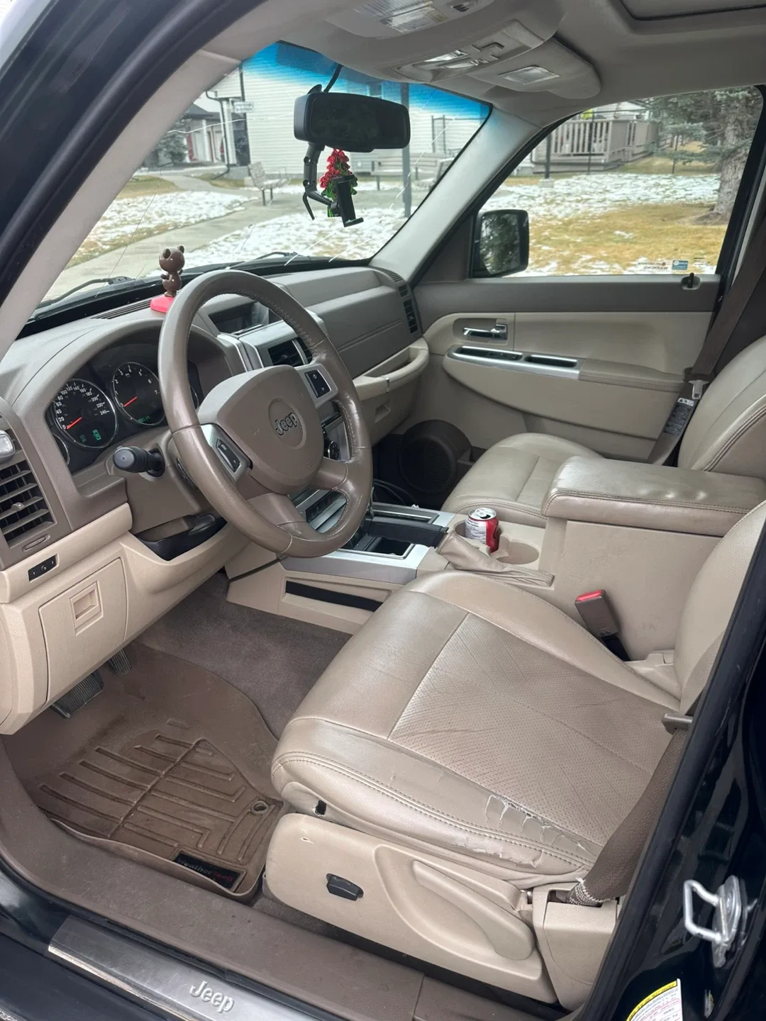 Jeep Liberty Limited SUV - 3,7 V6 4x4 image indicator(3)