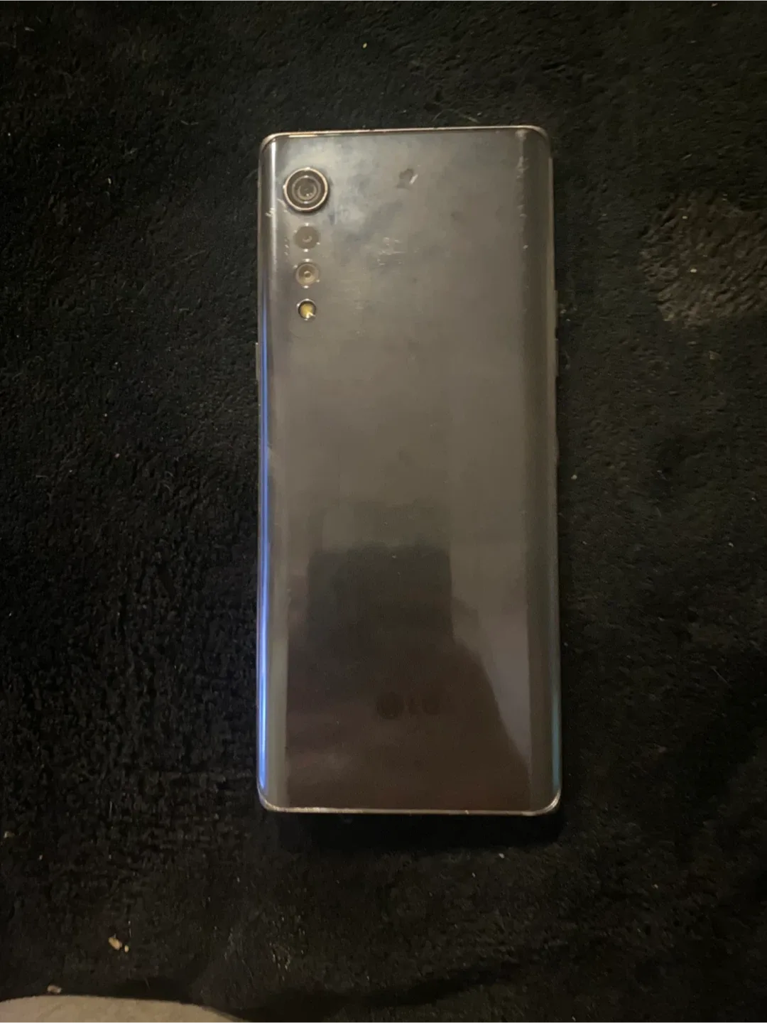 LG Velvet Smartphone image indicator(3)