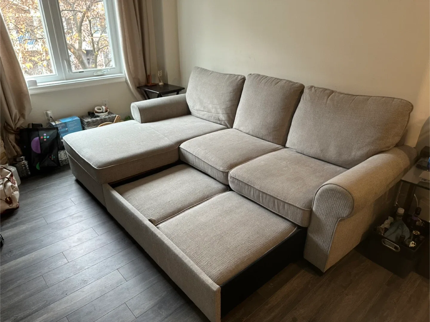 Beige Sectional Sofa with Chaise Lounge image indicator(6)