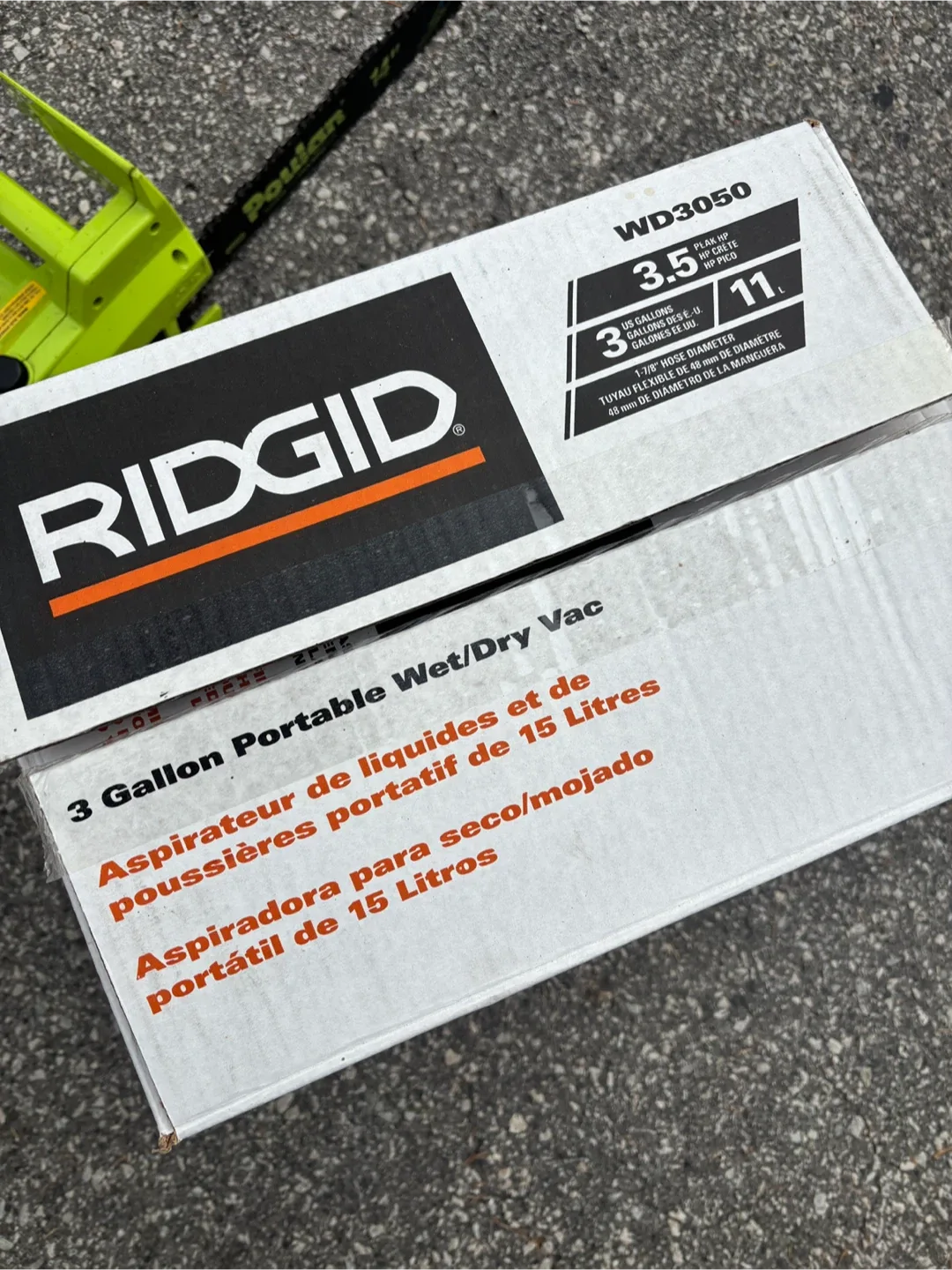 Ridgid 3 Gallon Portable Wet/Dry Vac - Like New! image indicator(4)