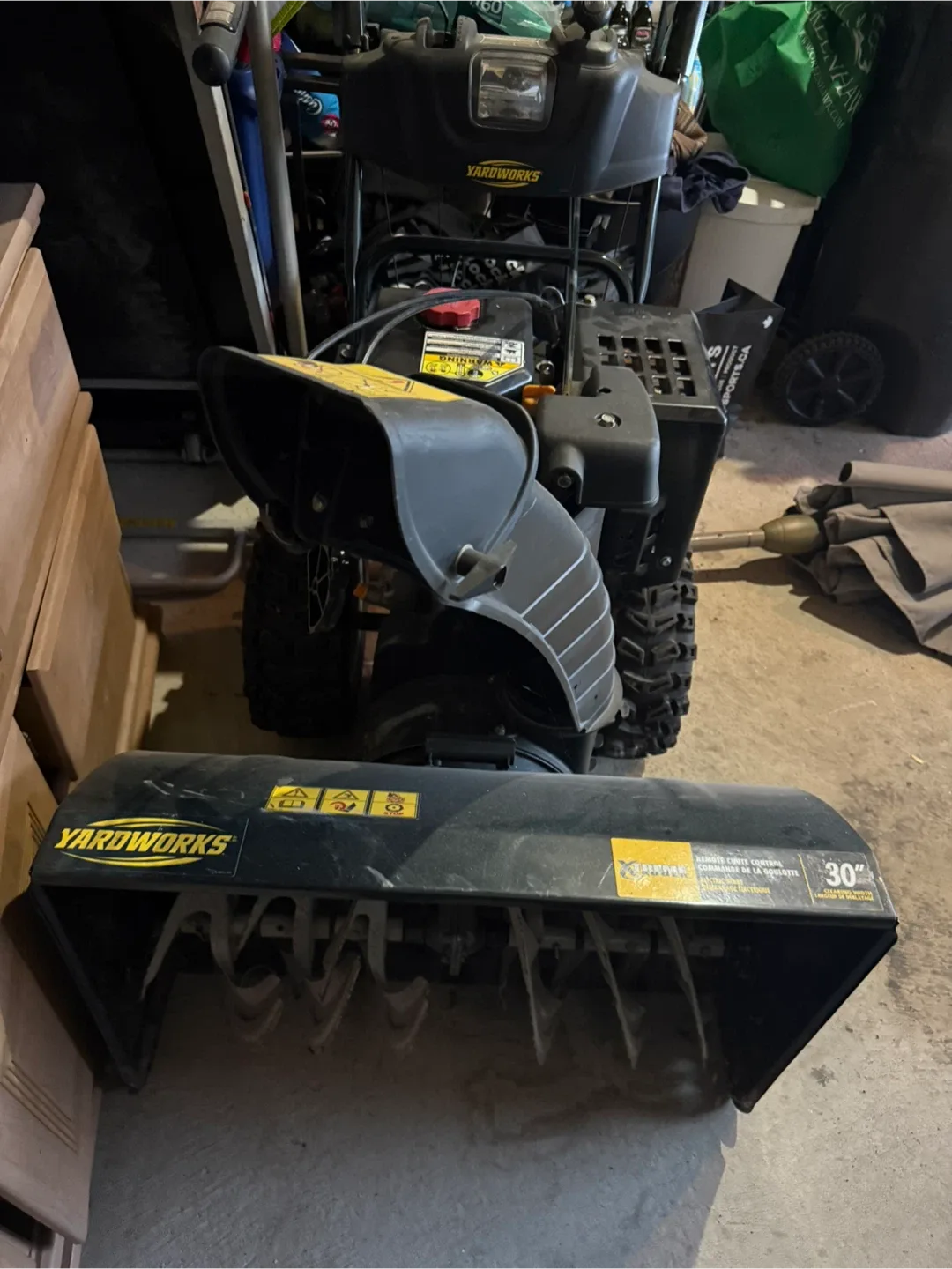 Yardworks Xtreme 30" Snowblower image indicator(6)