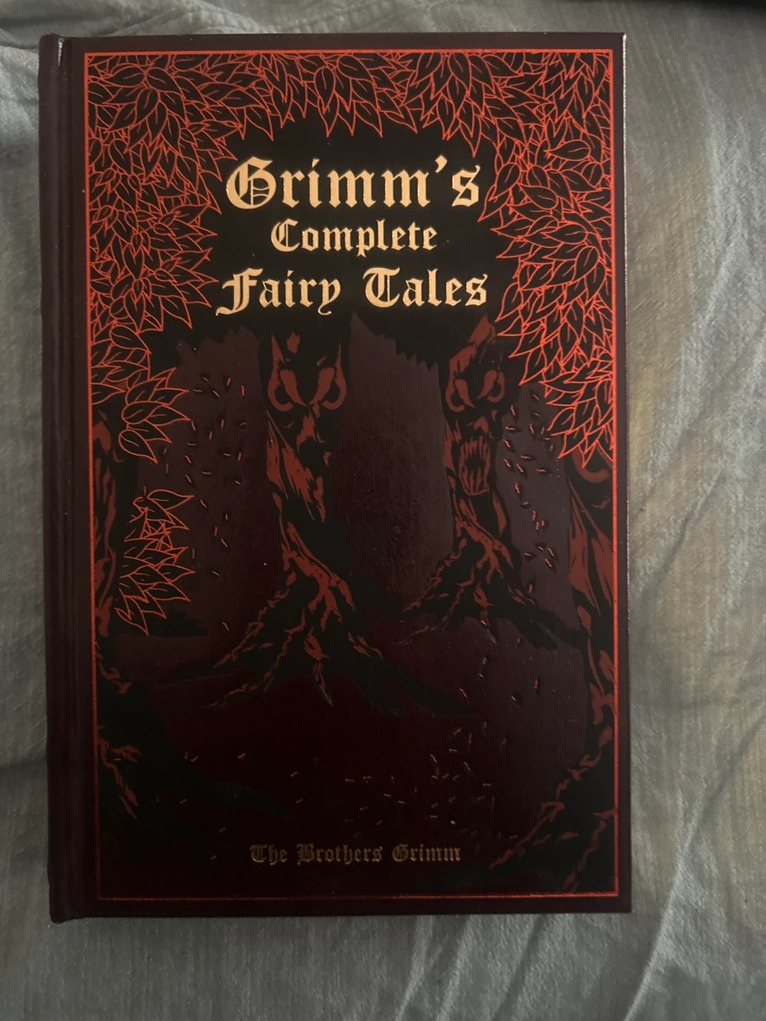 Grimm's Complete Fairy Tales by The Brothers Grimm - photo 2