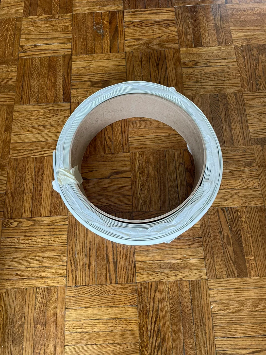 White Flexible Molding Trim image indicator(2)