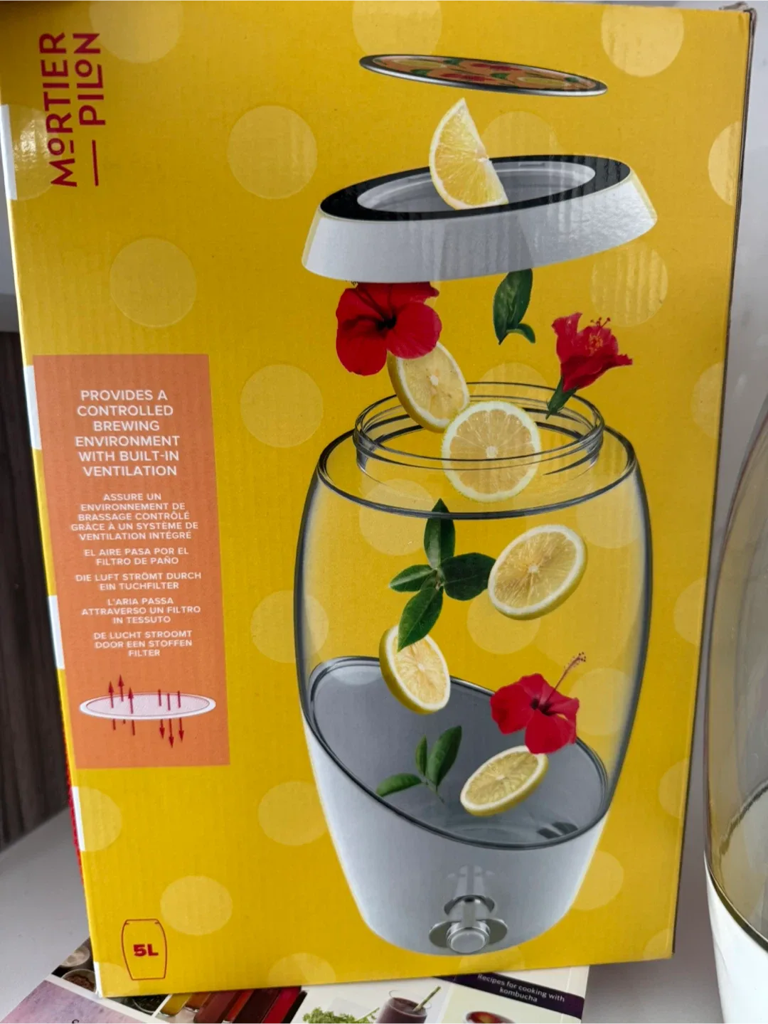 Kombucha Brewing Jar + Book image indicator(5)