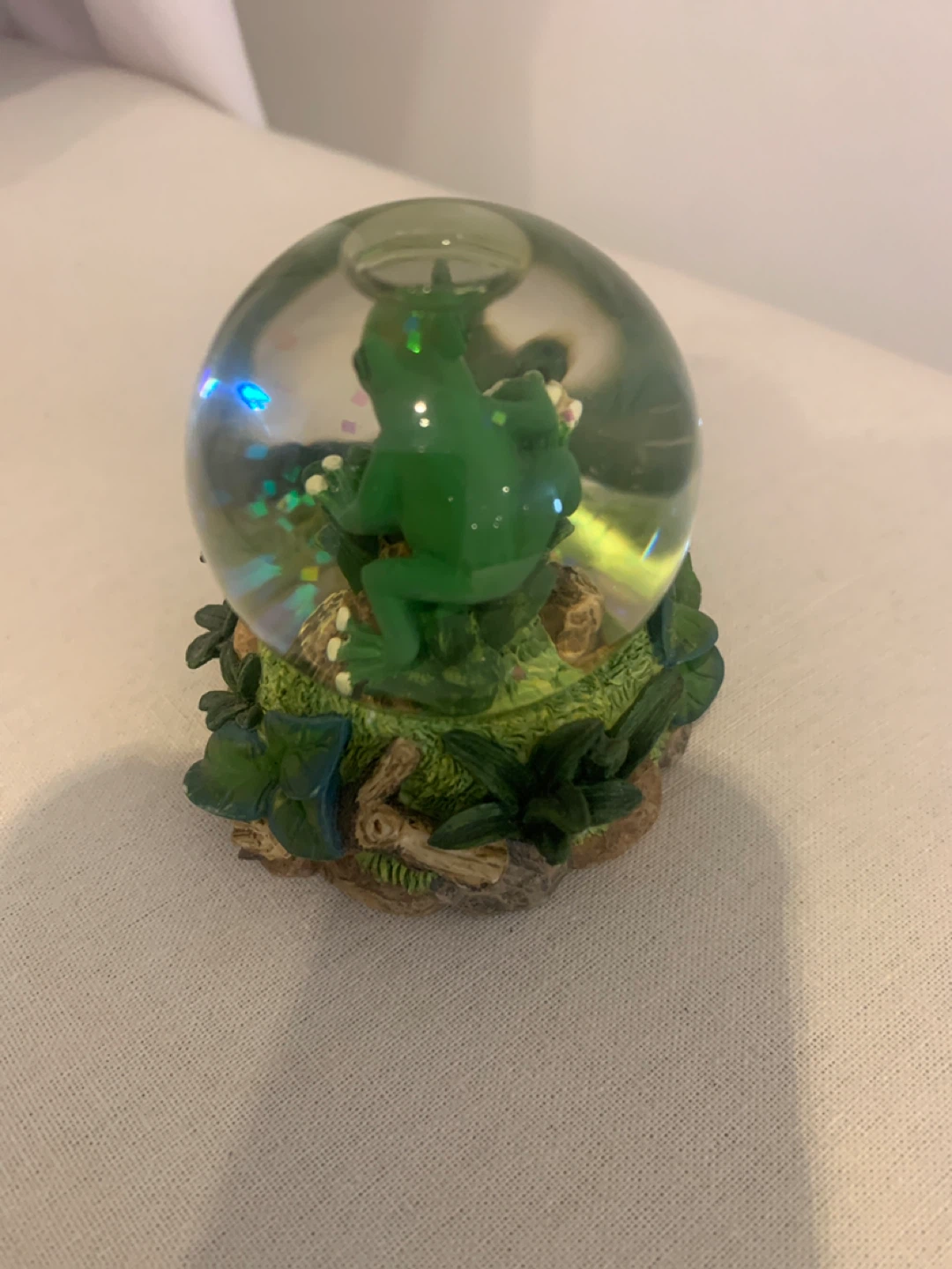 Twinkle Collectibles Frog Snow Globe - photo 2
