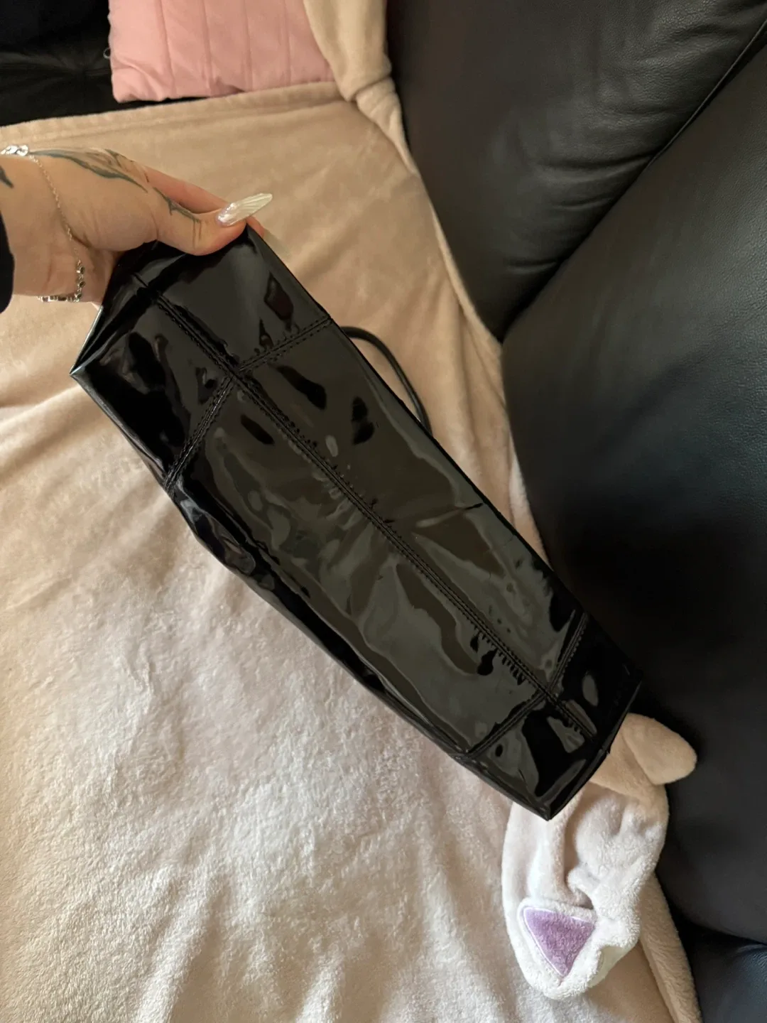 Guess Black Patent Leather Studded Tote Bag image indicator(6)