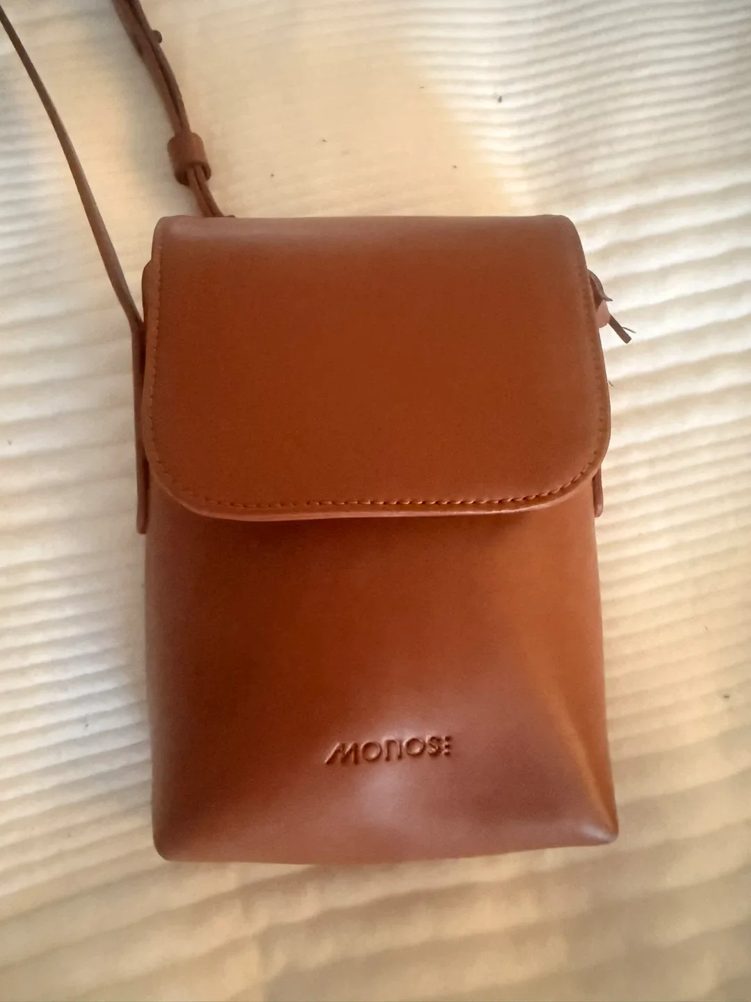 Monos Metro Crossbody Bag - Brown