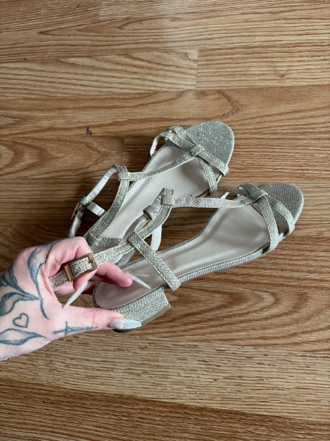 Sparkly Gold Heels - Size 8 image indicator(2)