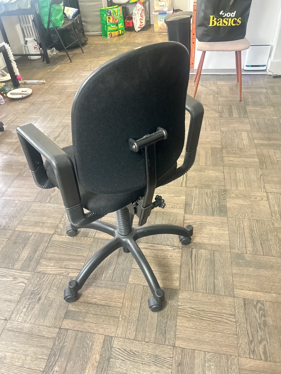 Black Office Chair image indicator(3)