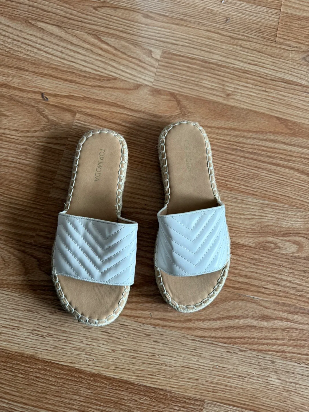 Top Moda White Espadrille Sandals - Size 6.5